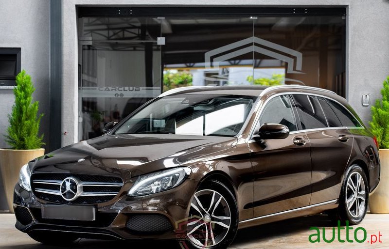 2015' Mercedes-Benz C 220 photo #1