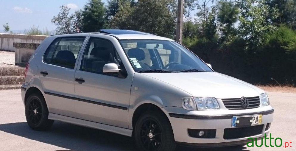 2000' Volkswagen Polo photo #1