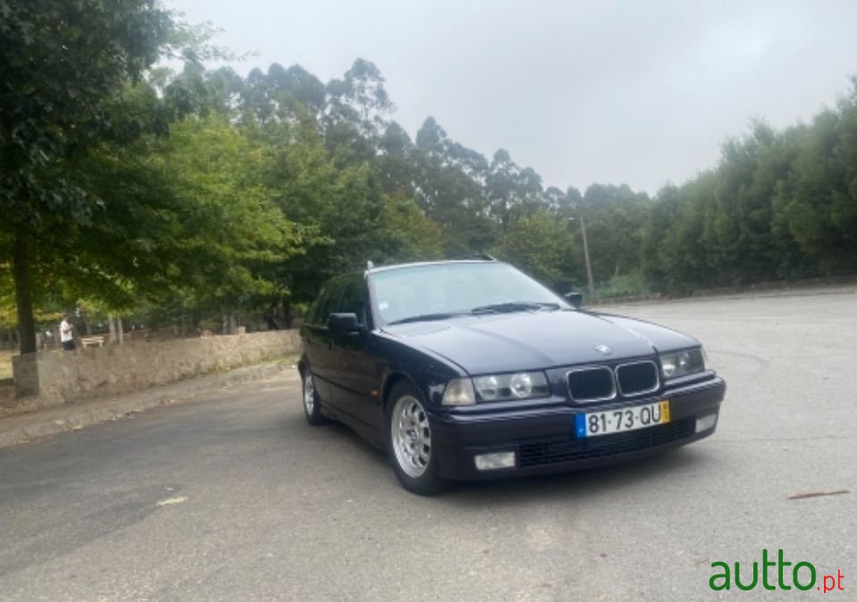 1996' BMW 318 photo #2