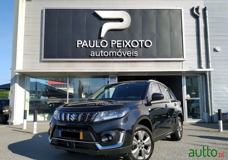 2020' Suzuki Vitara photo #2