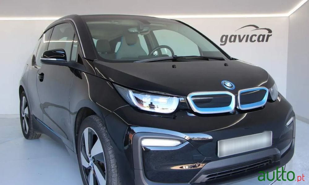 2021' BMW Série I photo #2