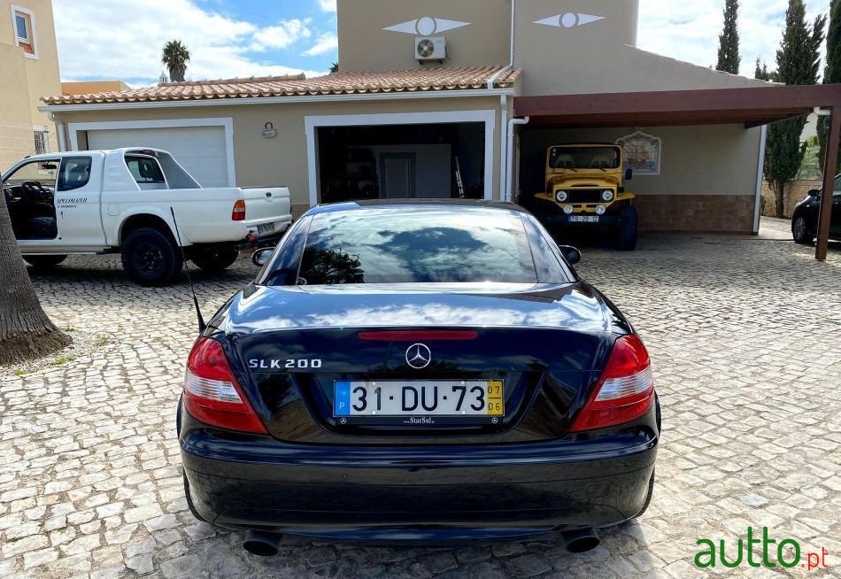 2007' Mercedes-Benz 200 photo #1