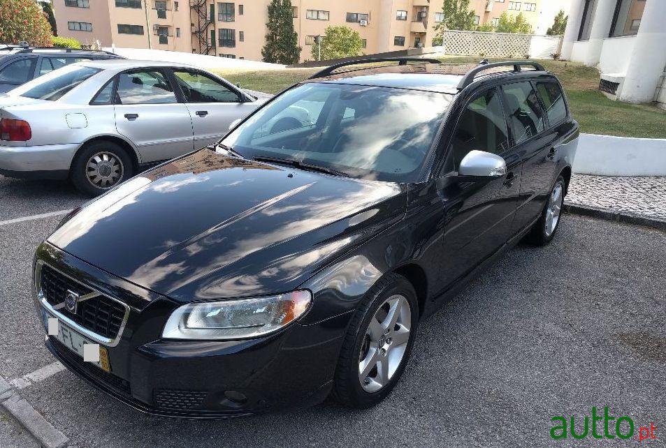 2008' Volvo V70 2.0 D photo #1