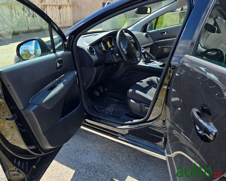 2015' Peugeot 3008 photo #5