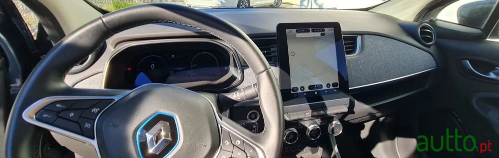 2020' Renault Zoe Exclusive 50 photo #3