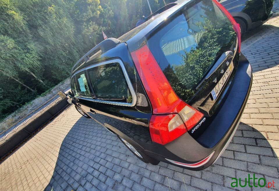 2010' Volvo Xc-70 photo #4