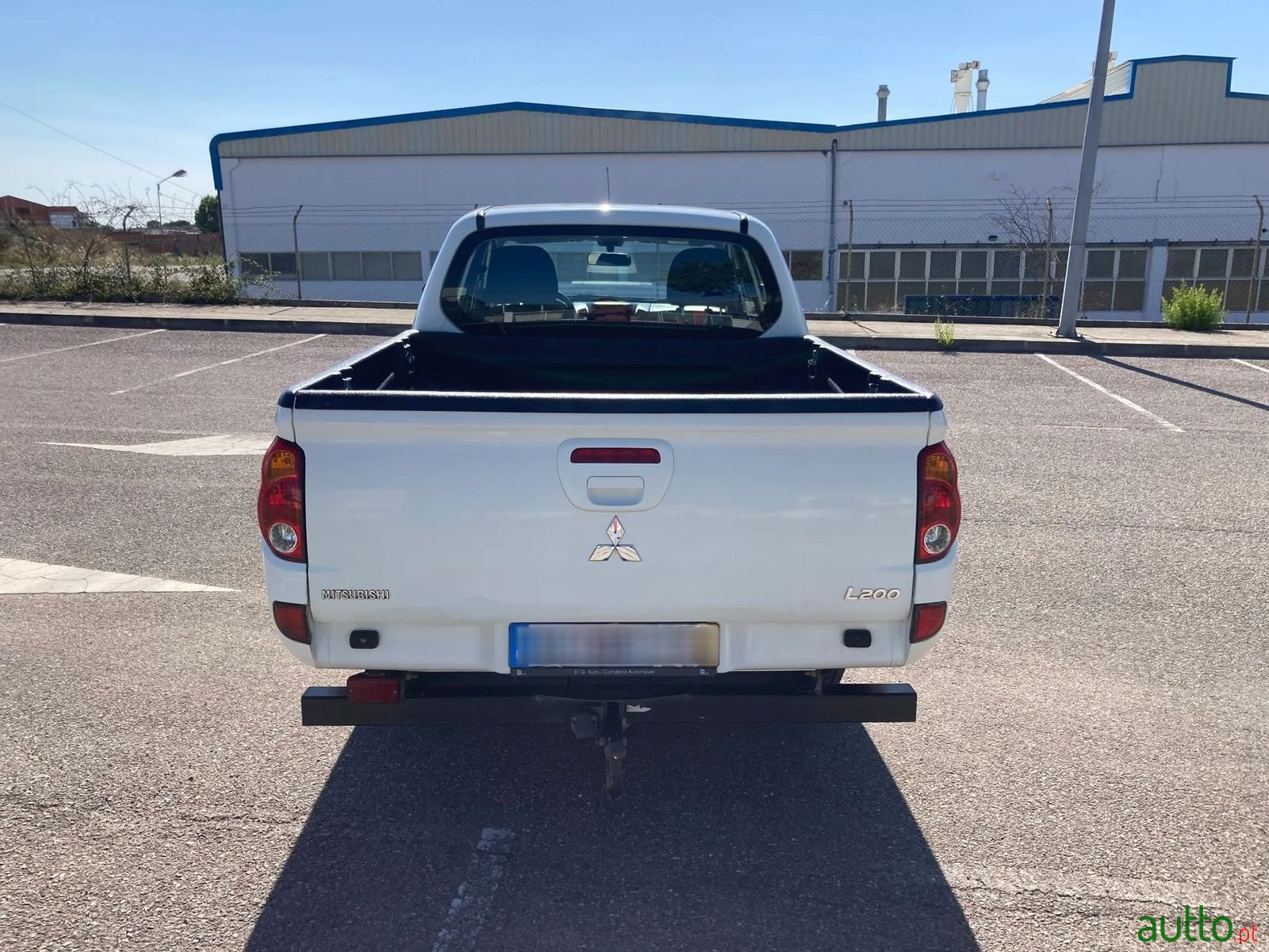 2013' Mitsubishi L200 photo #4