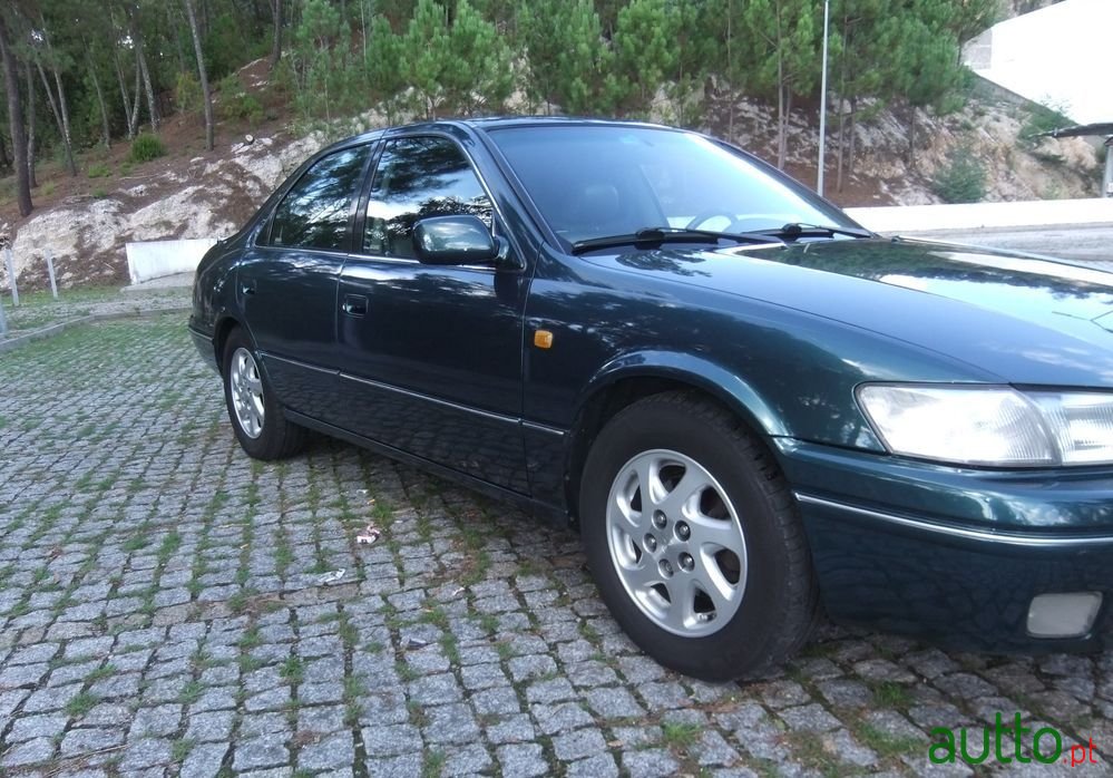 1998' Toyota Camry 2.2 Gl photo #2