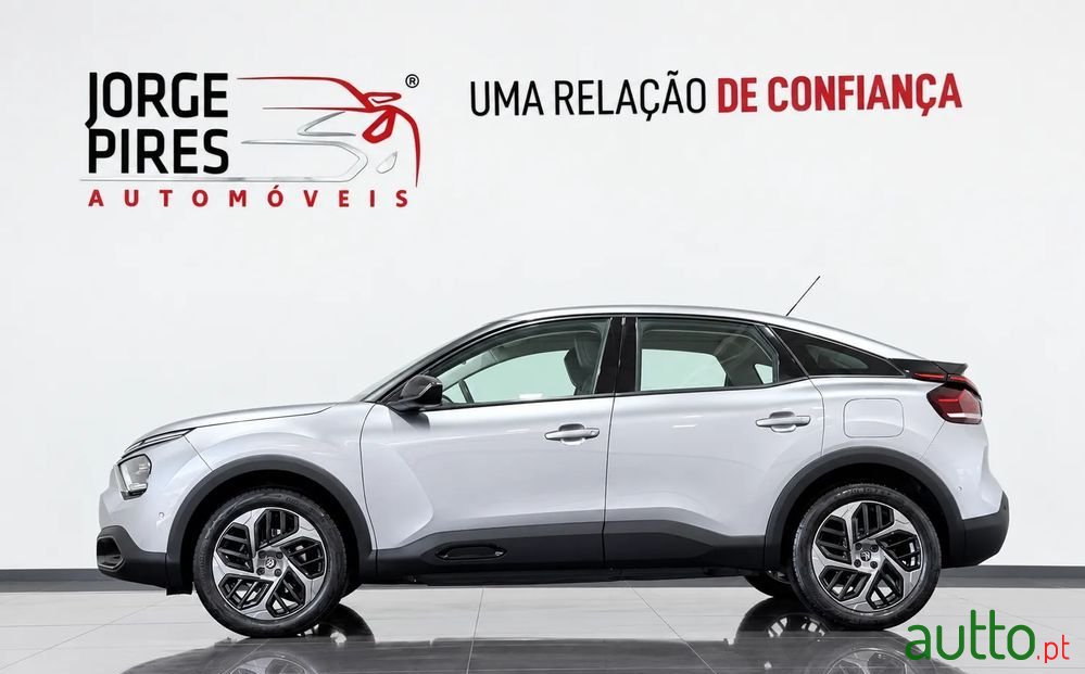2022' Citroen C4 photo #4