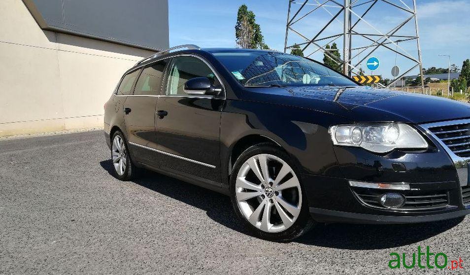 2007' Volkswagen Passat Variant photo #4