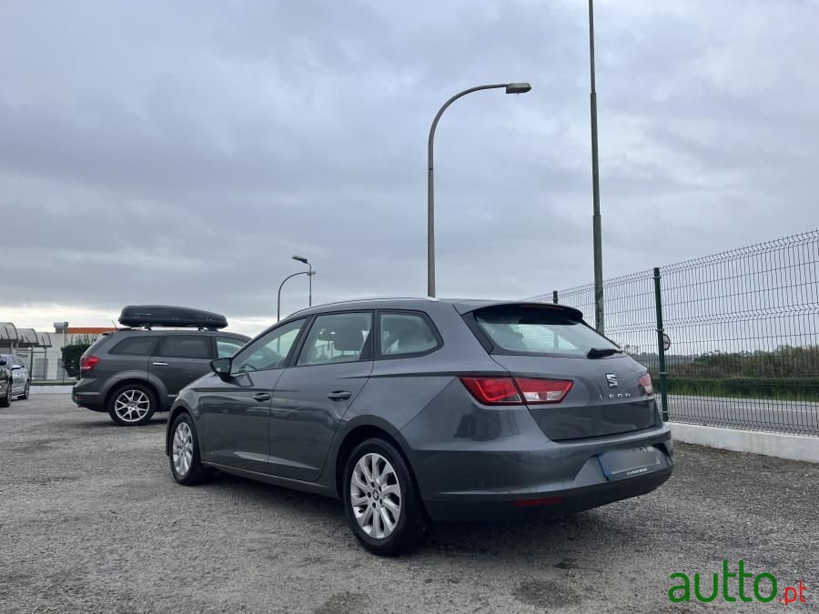 2016' SEAT Leon St photo #3