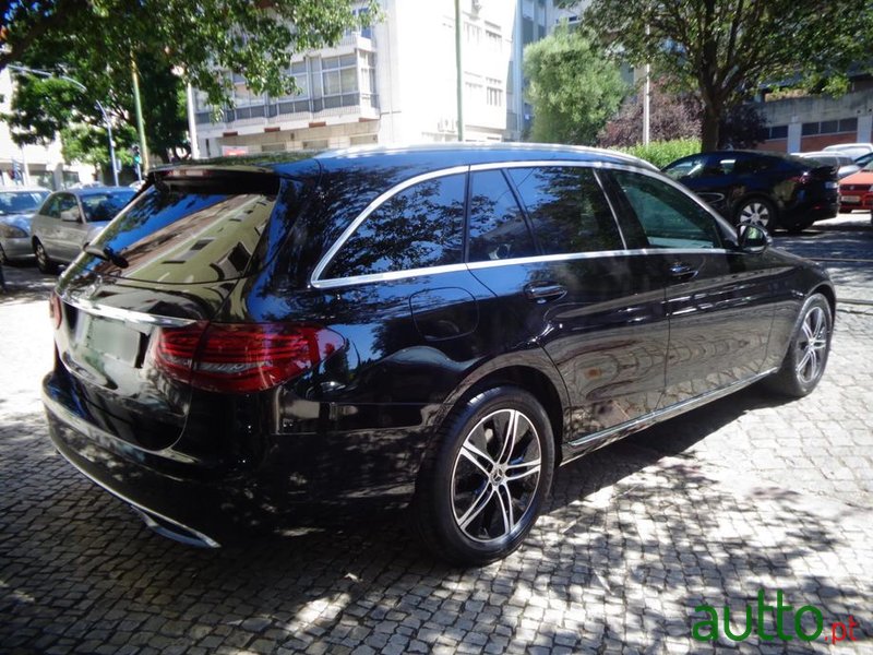 2020' Mercedes-Benz C 300 D Avantgarde photo #5