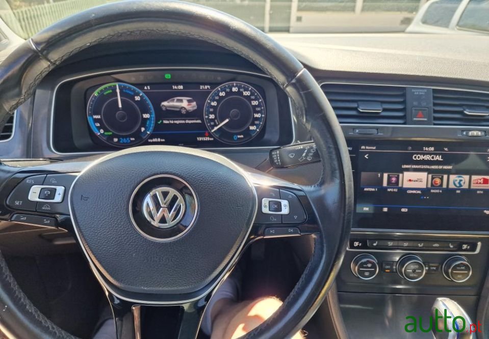 2018' Volkswagen e-Golf Ac/Dc photo #5