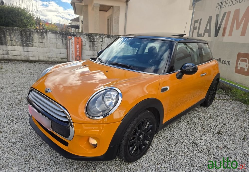 2014' MINI Cooper D 3 Portas photo #3