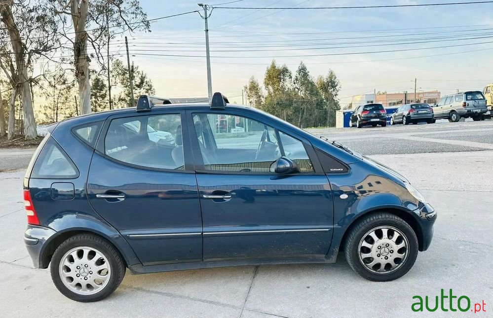 2004' Mercedes-Benz Classe A Elegance photo #4