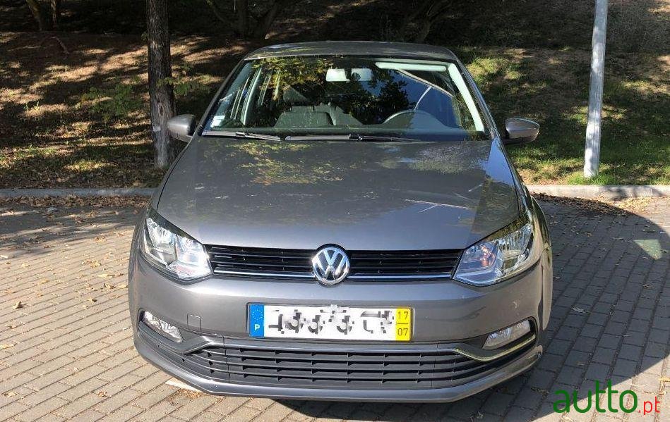 2017' Volkswagen Polo photo #3