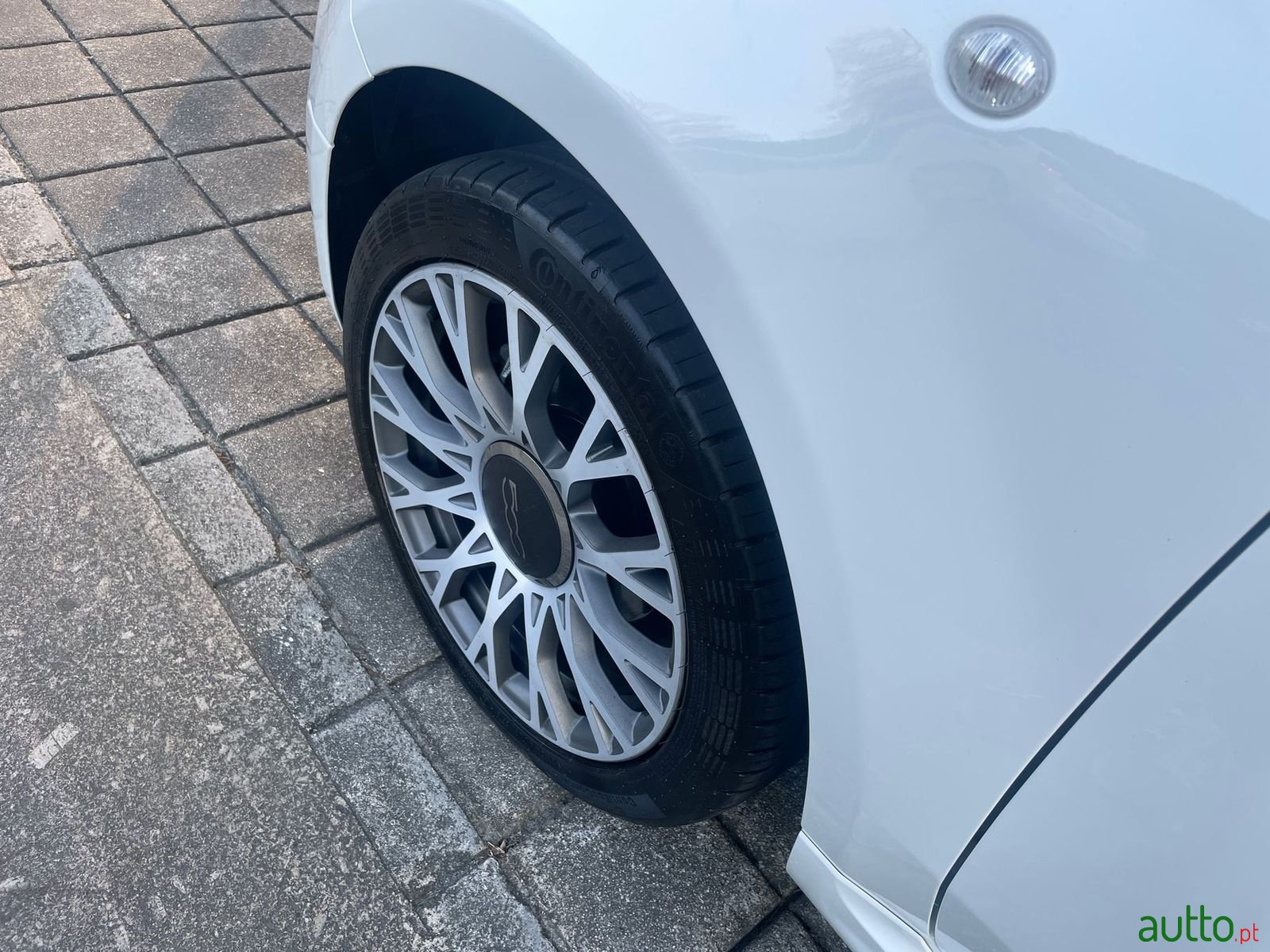 2021' Fiat 500C photo #5