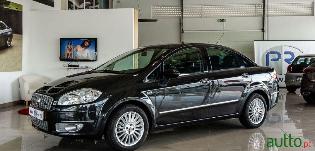 2010' Fiat Linea photo #3