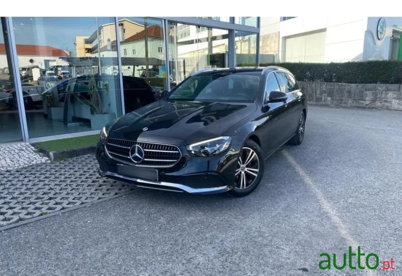 2022' Mercedes-Benz Classe E D photo #1