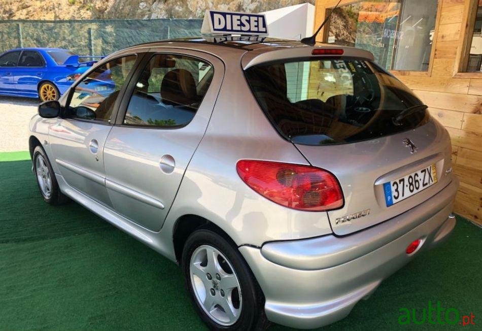 2005' Peugeot 206 photo #1