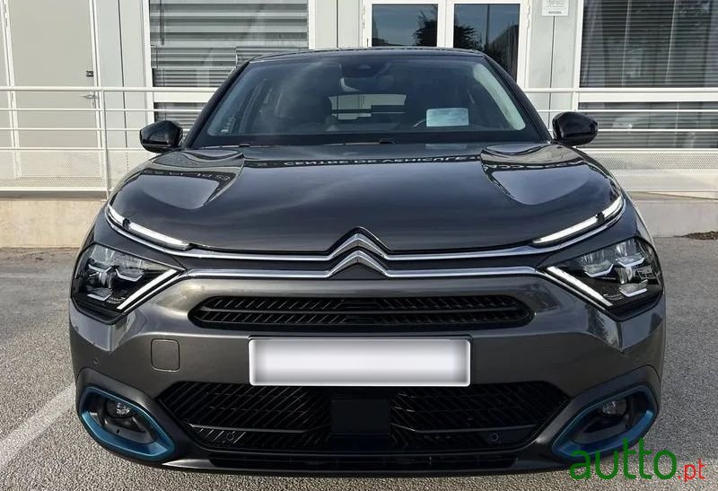 2022' Citroen E-C4 Feel photo #5