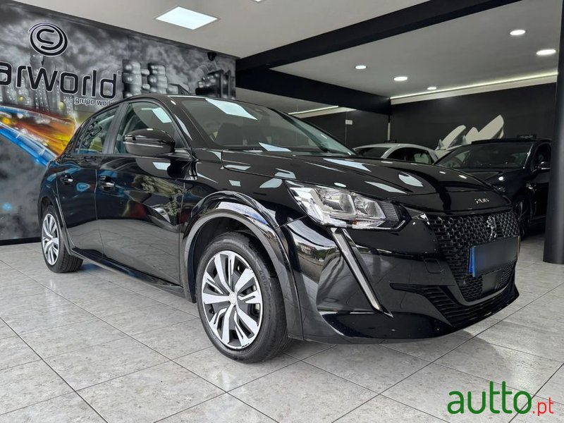2021' Peugeot e-208 50 Kwh Active photo #1