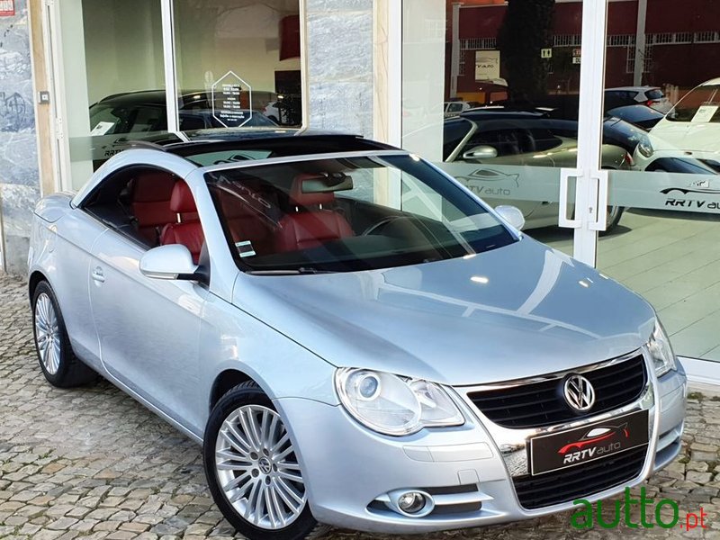 2007' Volkswagen Eos photo #3