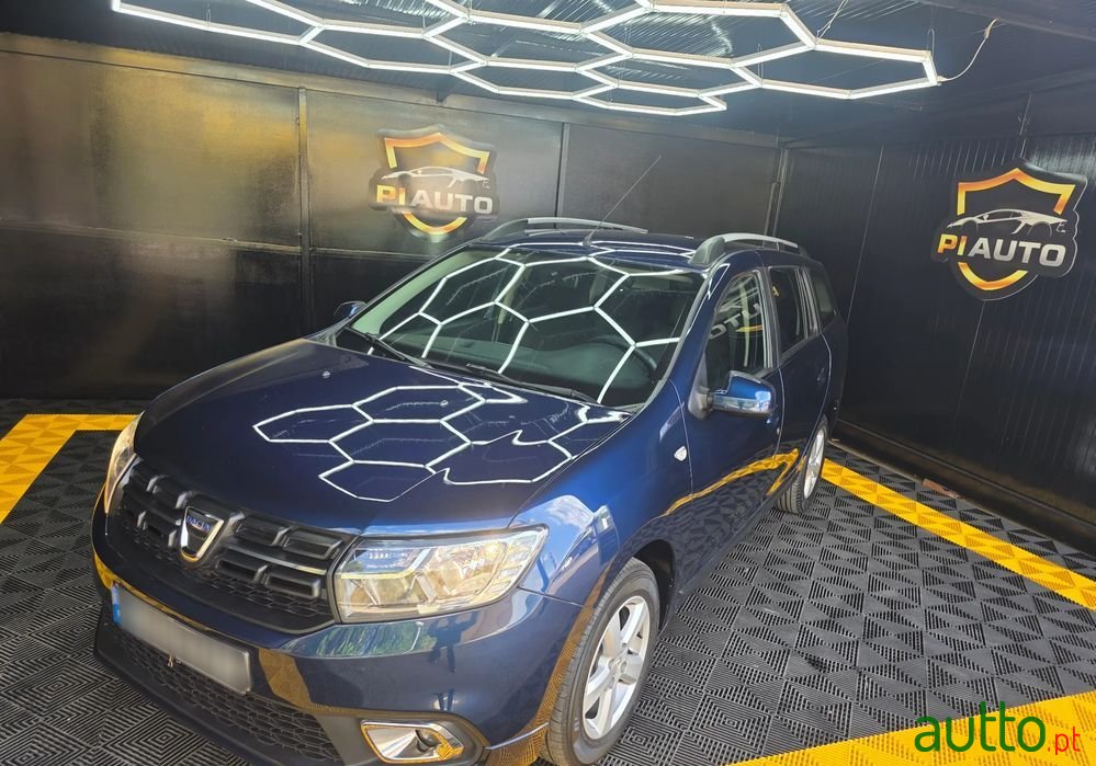 2018' Dacia Logan 1.5 Dci Confort photo #3