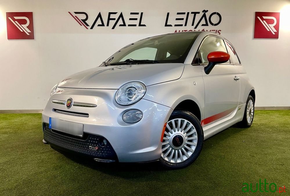2015' Fiat 500 photo #1