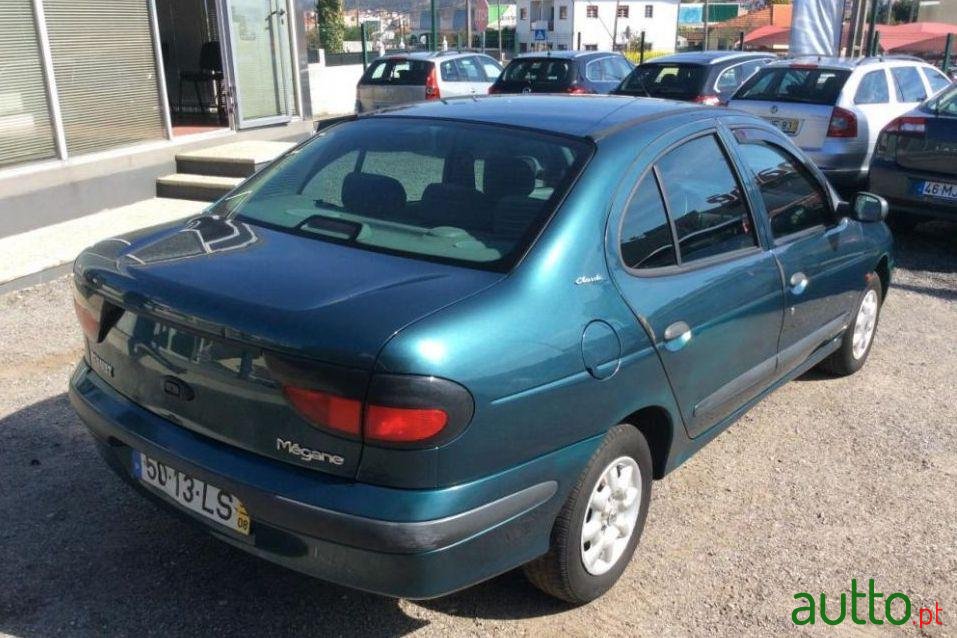 1998' Renault Megane Classic 1.4 Rt photo #2