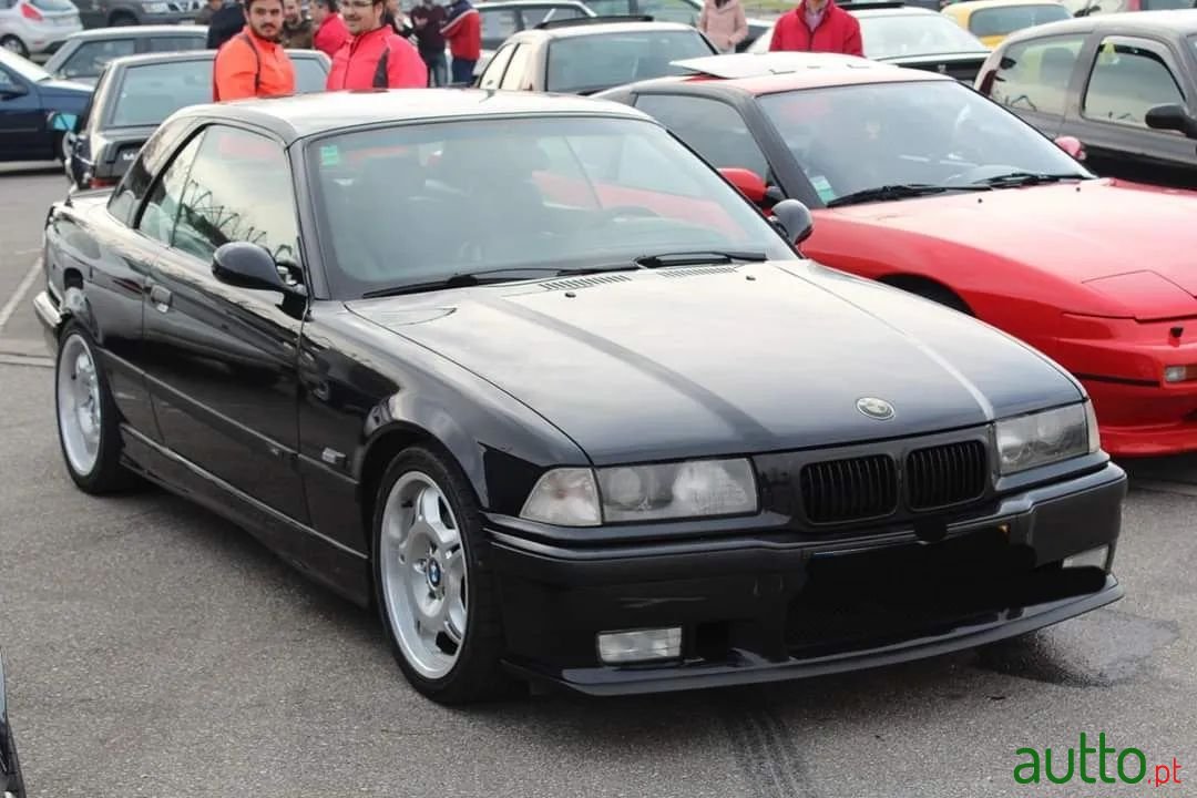 1994' BMW 320 photo #1