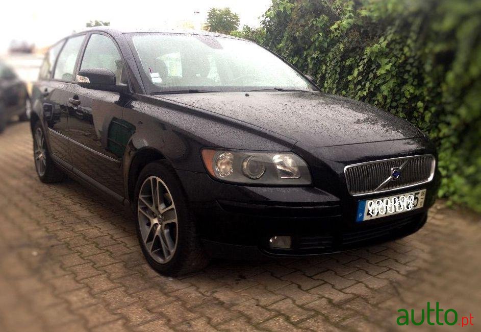 2006' Volvo V50 1.6 D Nivel 3 photo #2
