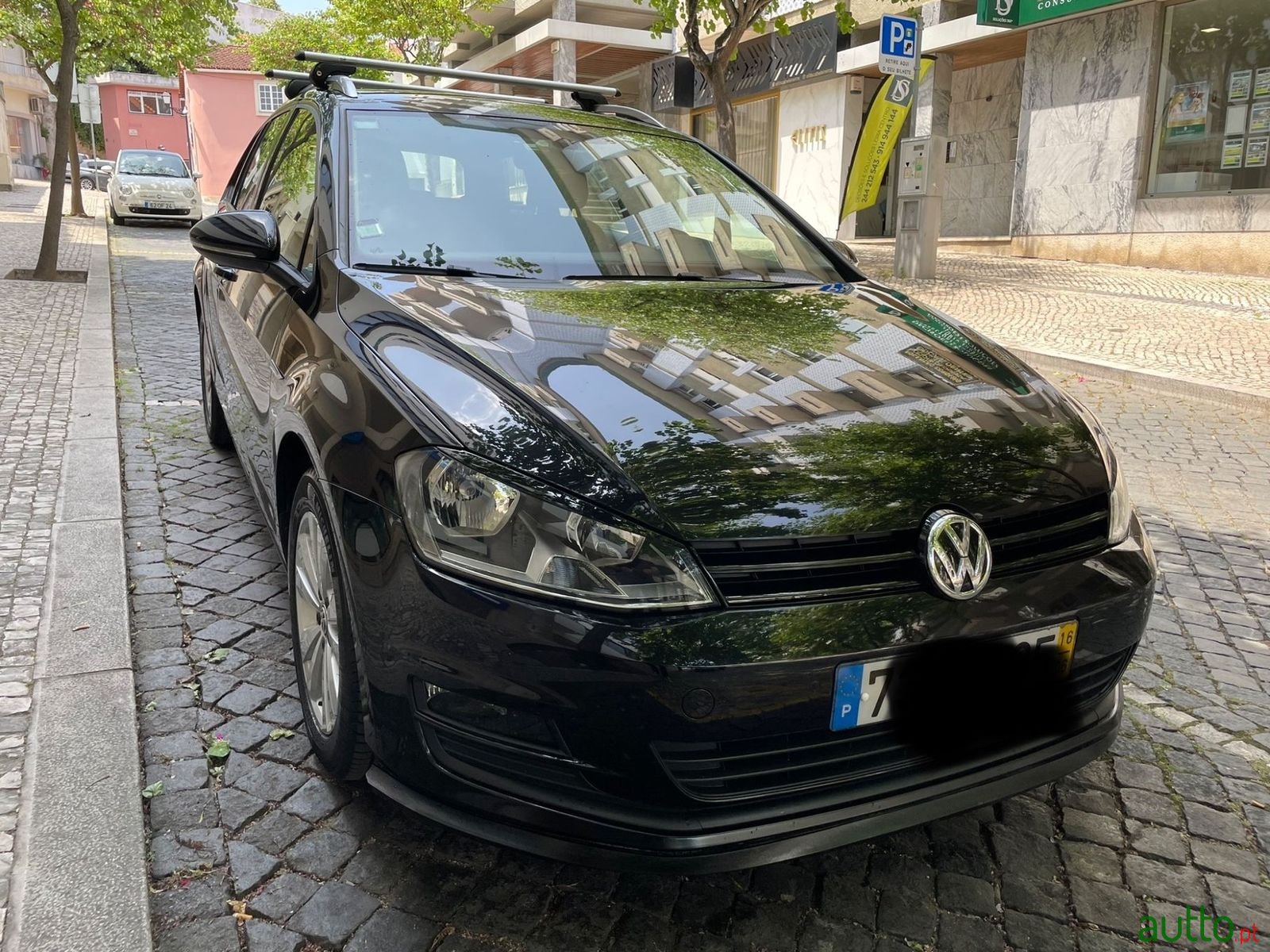 2016' Volkswagen Golf photo #3