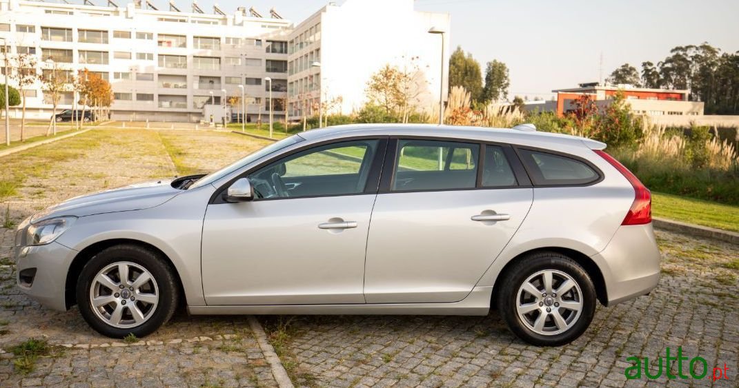 2013' Volvo V60 photo #1