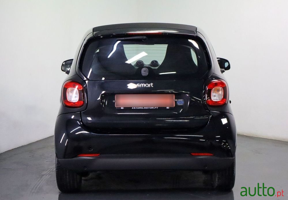 2021' Smart Fortwo Passion photo #3