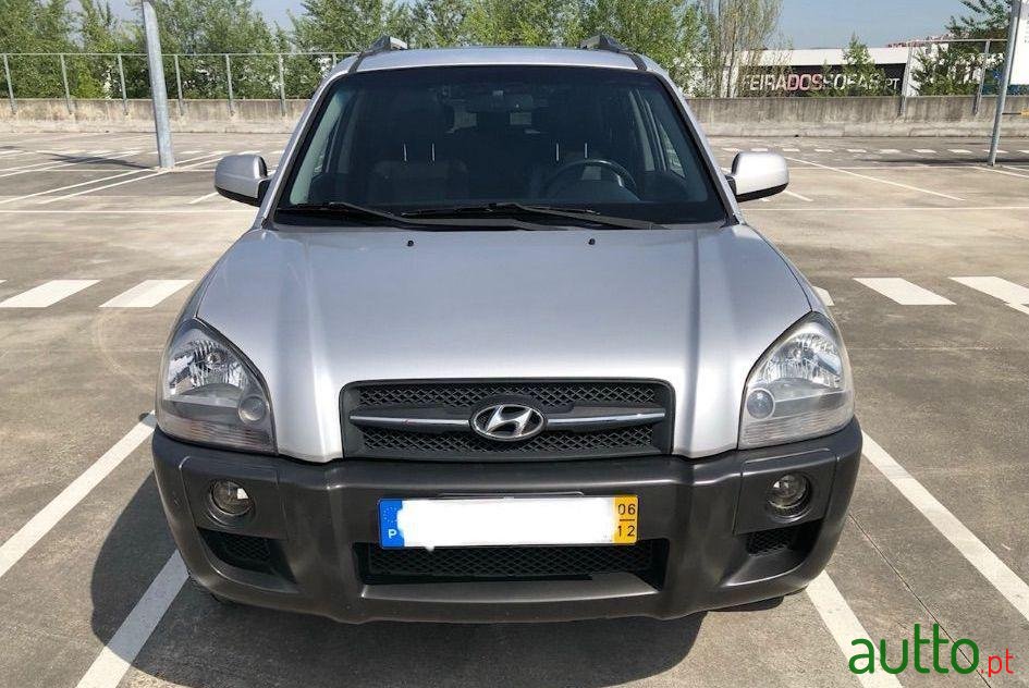 2006' Hyundai Tucson 2.0 Crdi Exclusive photo #4