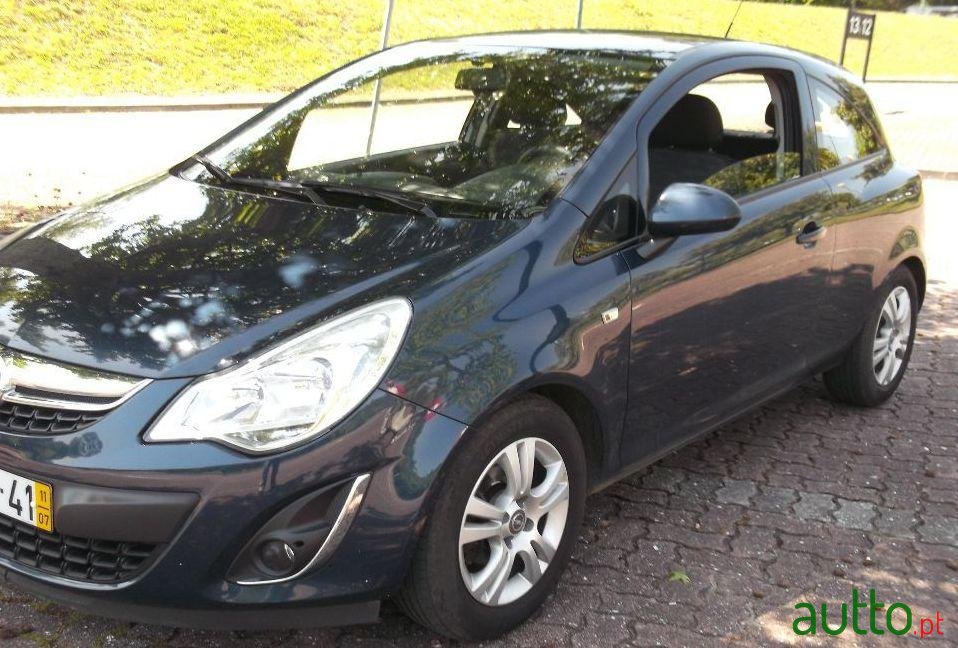 2011' Opel Corsa 1.3 Tdci Sport photo #1