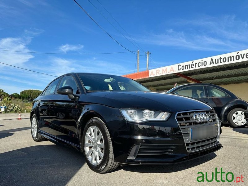 2014' Audi A3 Limousine photo #3