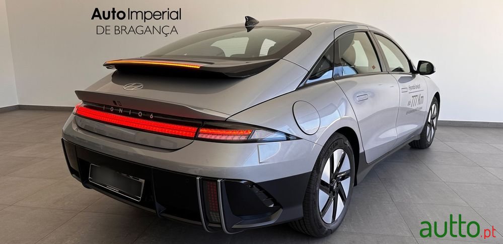 2023' Hyundai Ioniq 6 photo #3