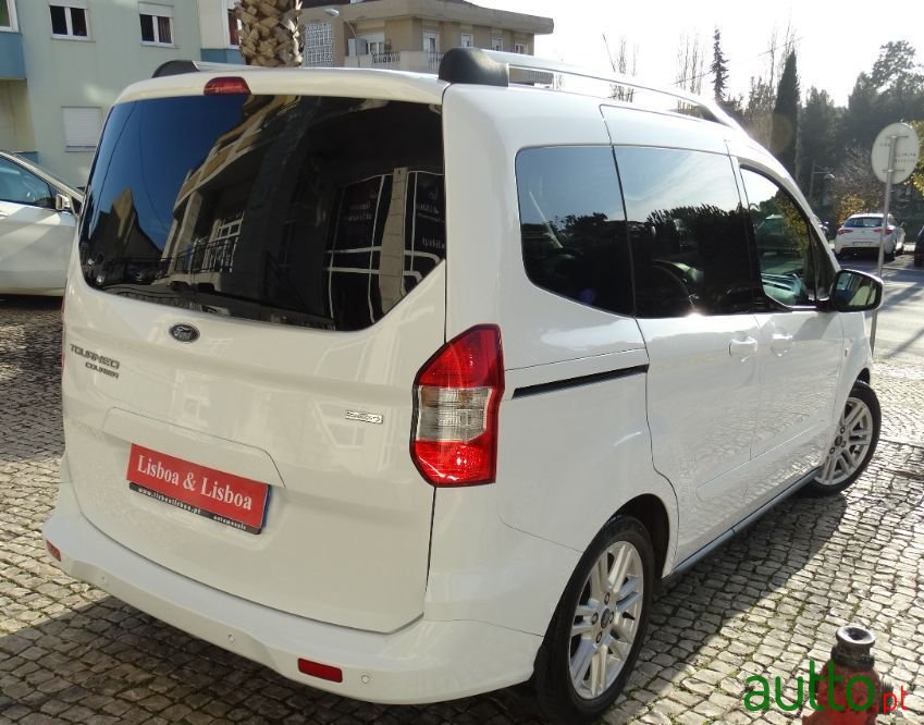 2017' Ford Tourneo photo #3