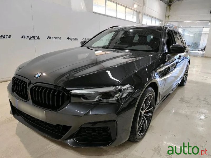 2021' BMW Série 5 E Pack photo #1