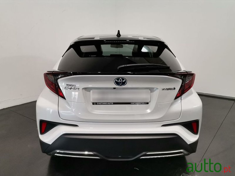 2023' Toyota C-HR photo #4
