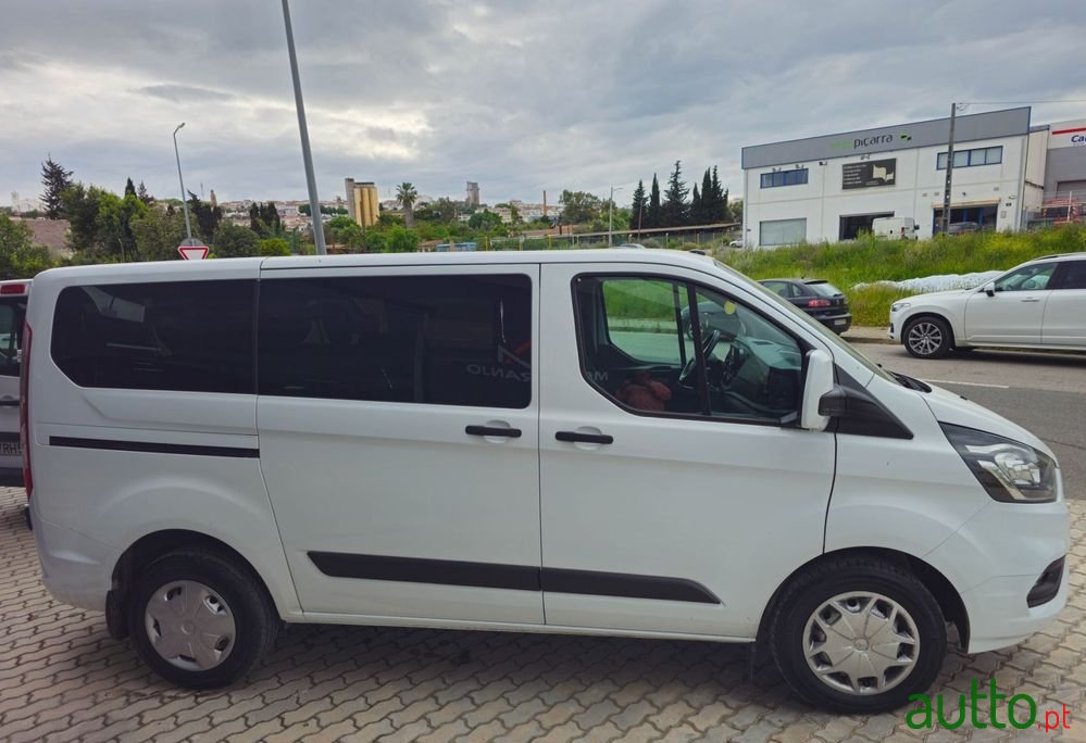 2018' Ford Tourneo Custom photo #4