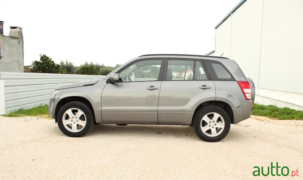 2006' Suzuki Grand Vitara photo #5