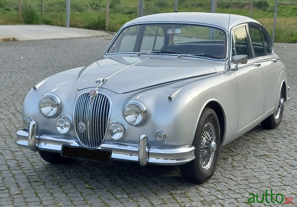 1961' Jaguar MK II photo #2