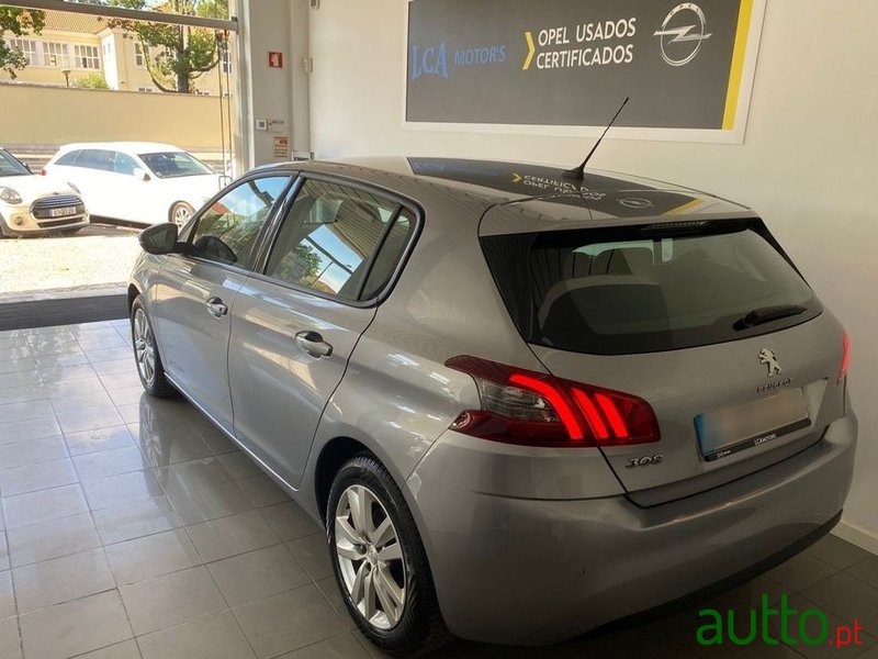 2019' Peugeot 308 photo #3