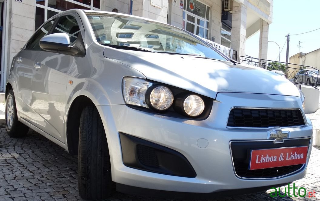 2013' Chevrolet Aveo photo #6