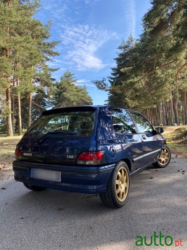 1994' Renault Clio photo #4