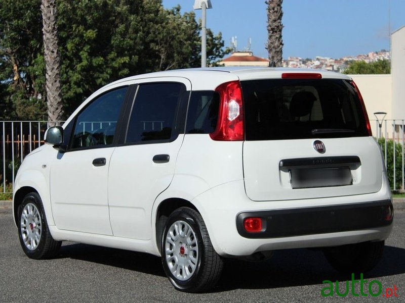 2019' Fiat Panda photo #4