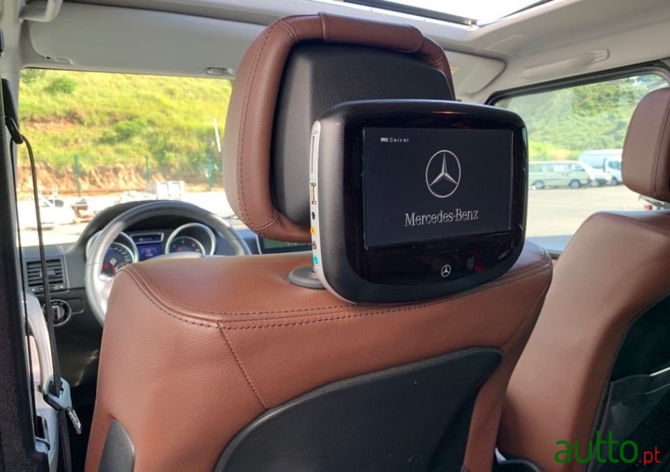 2017' Mercedes-Benz GL 350 photo #5